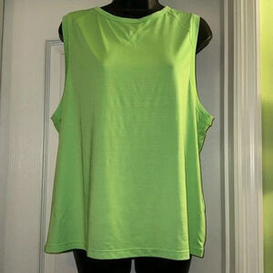 Fabletics Beautiful Green Sleeveless Tee